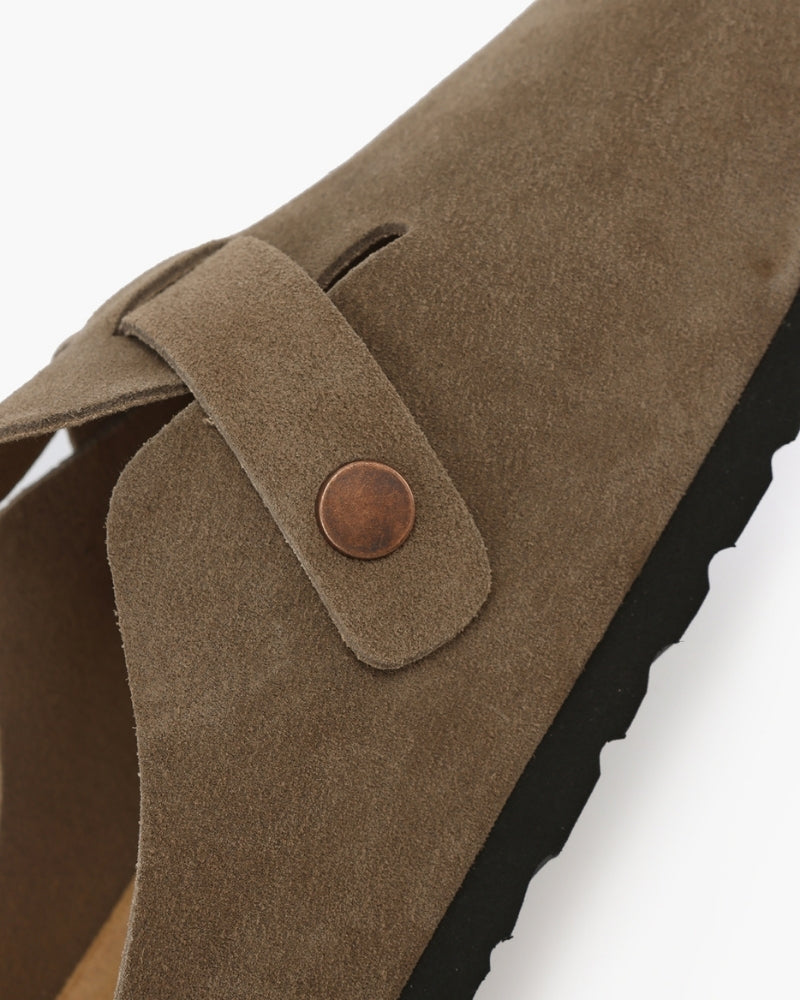 Old Money-Inspired Suede Clogs