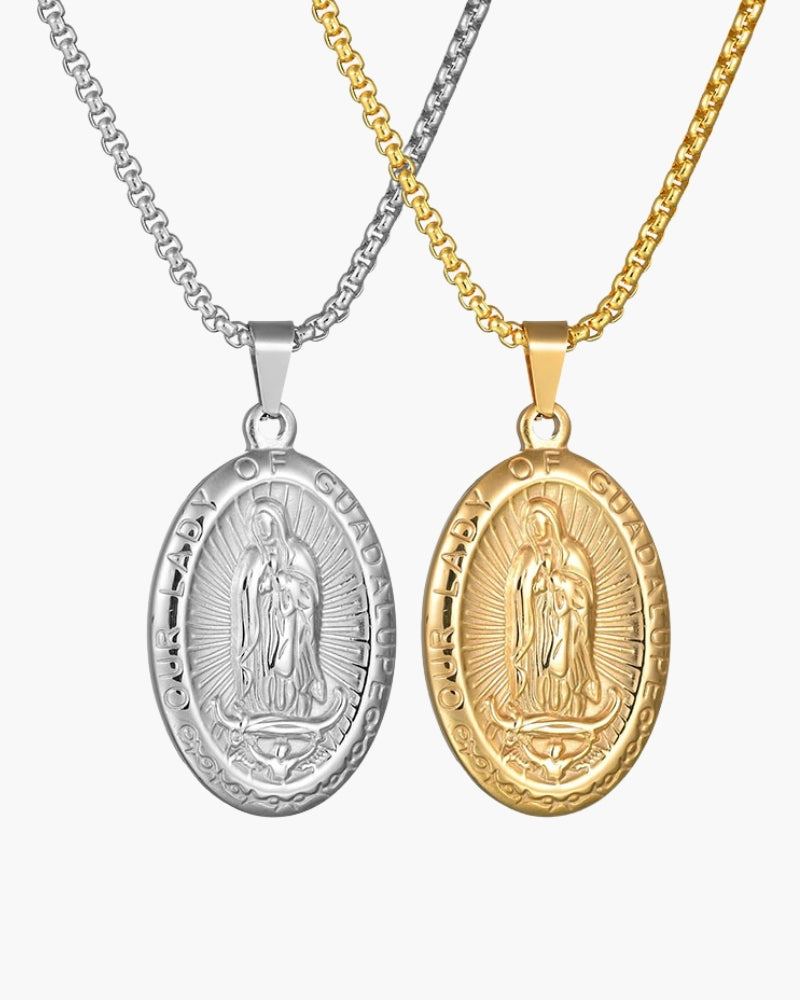 Elegant Oval Medallion