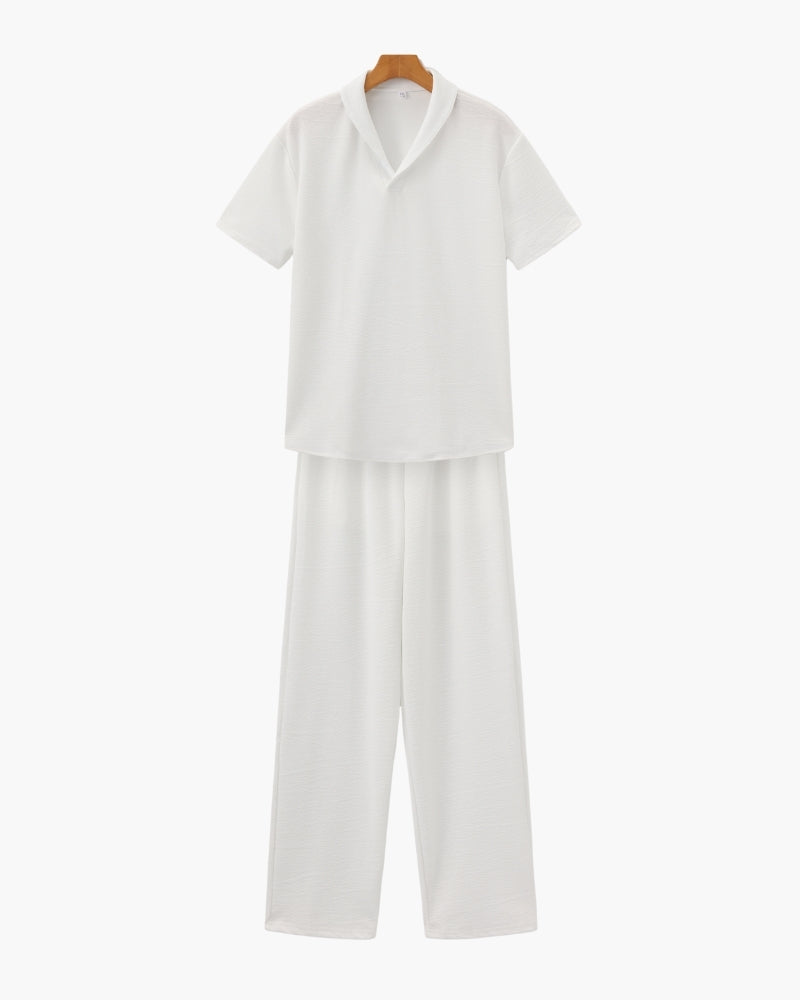 Polo & Pantalon Set Trendy – Stil și Confort pentru Orice Ocazie