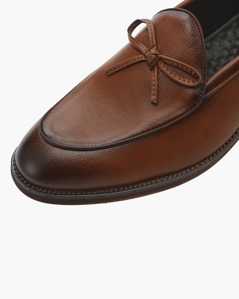 Hampton Elegant Lace-Up Loafers