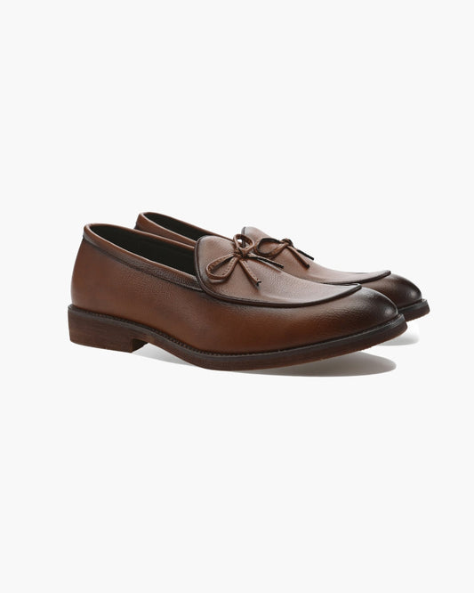 Hampton Elegant Lace-Up Loafers